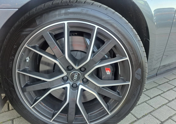 Audi S8 cena 429999 przebieg: 99000, rok produkcji 2020 z Wałbrzych małe 596